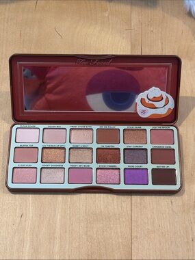 Too Faced Eyeshadow Palette - Pink, Brown & Purple Mix